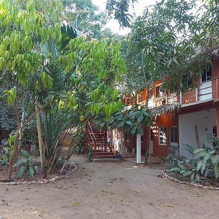Posada La Huerta Масунте Екстериор снимка